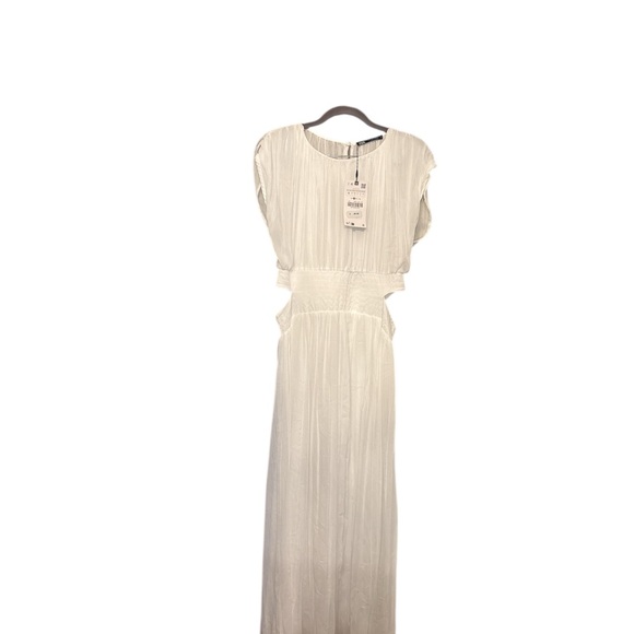Zara Dresses & Skirts - Zara White Maxi Dress